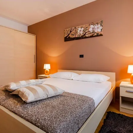 - Cis01303-cya Apartman Rovinjsko Selo